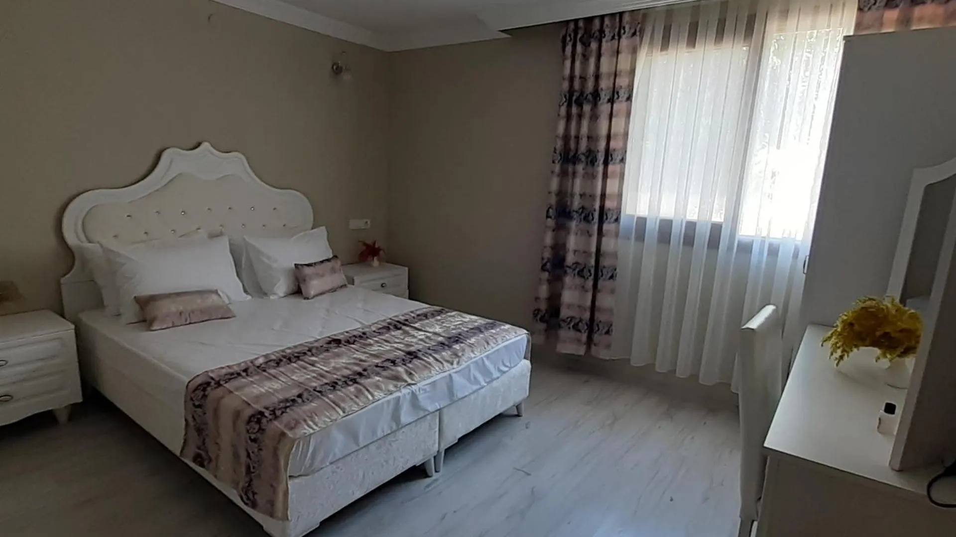 Nu-Se Garden Butik Otel 셀주크 호텔