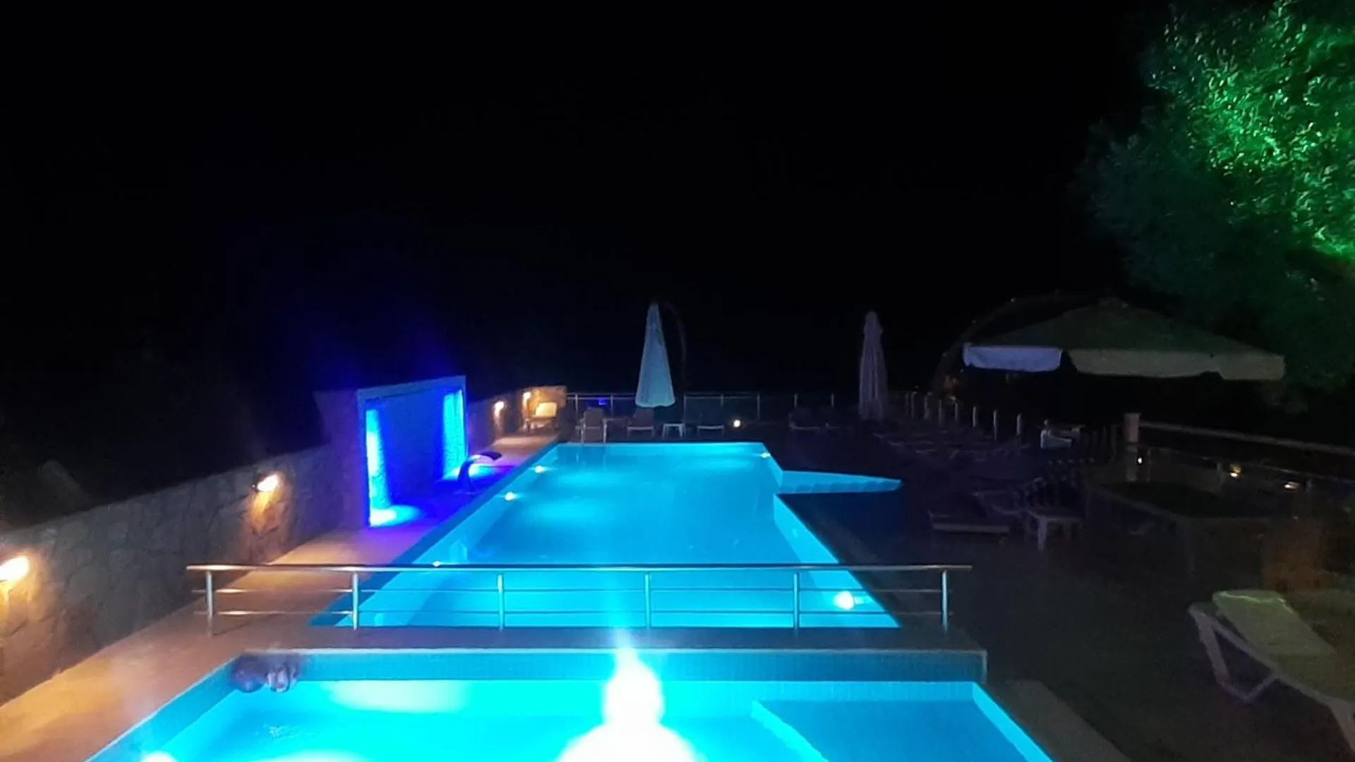 Nu-Se Garden Butik Otel 셀주크 호텔